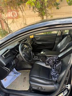 تويوتا أفالون